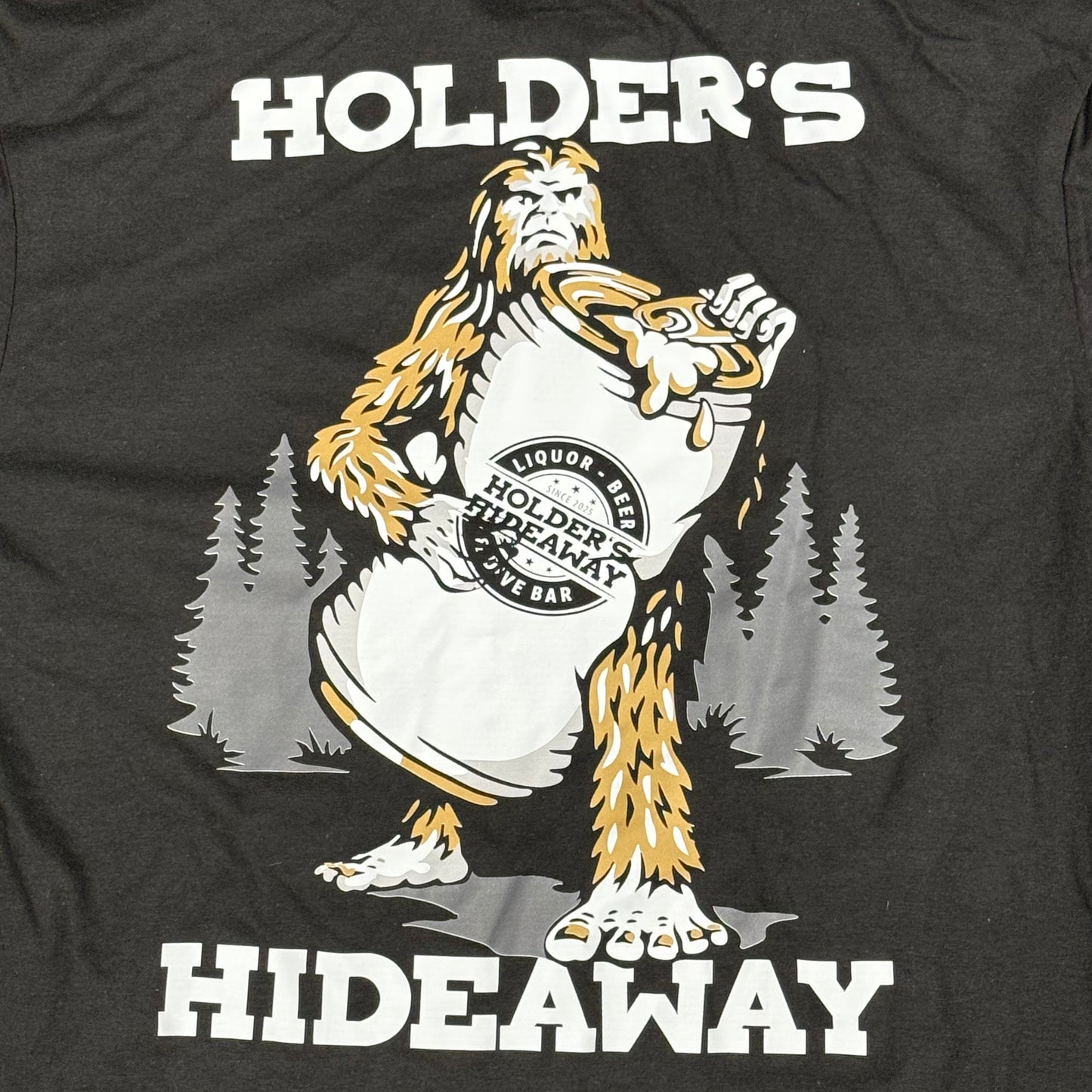 Holders Hideaway Big Foot Sasquatch Beer Black Short Sleeve T-Shirt Graphic Designer Tee