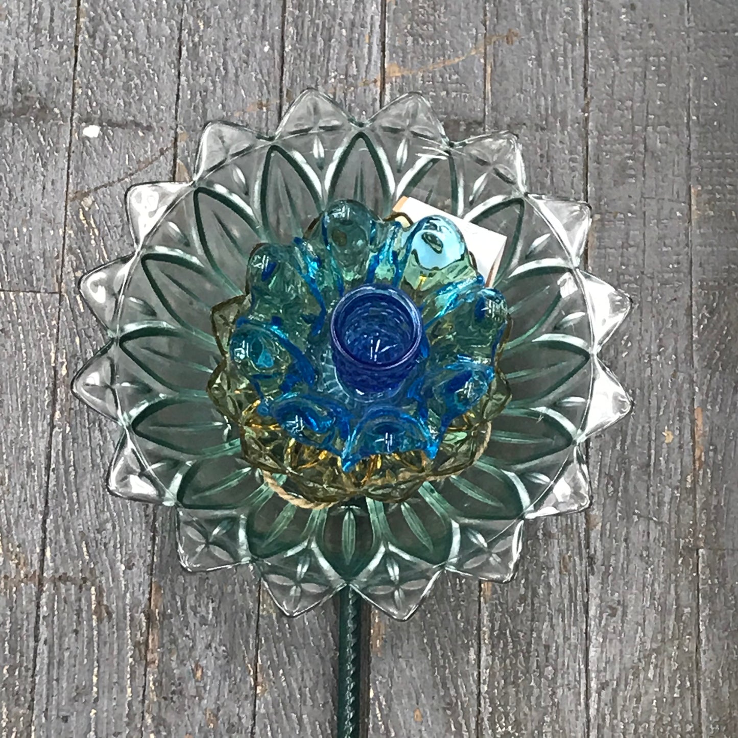 Depression Glass Garden Flower Medium Teal Yellow Aqua Blue Center