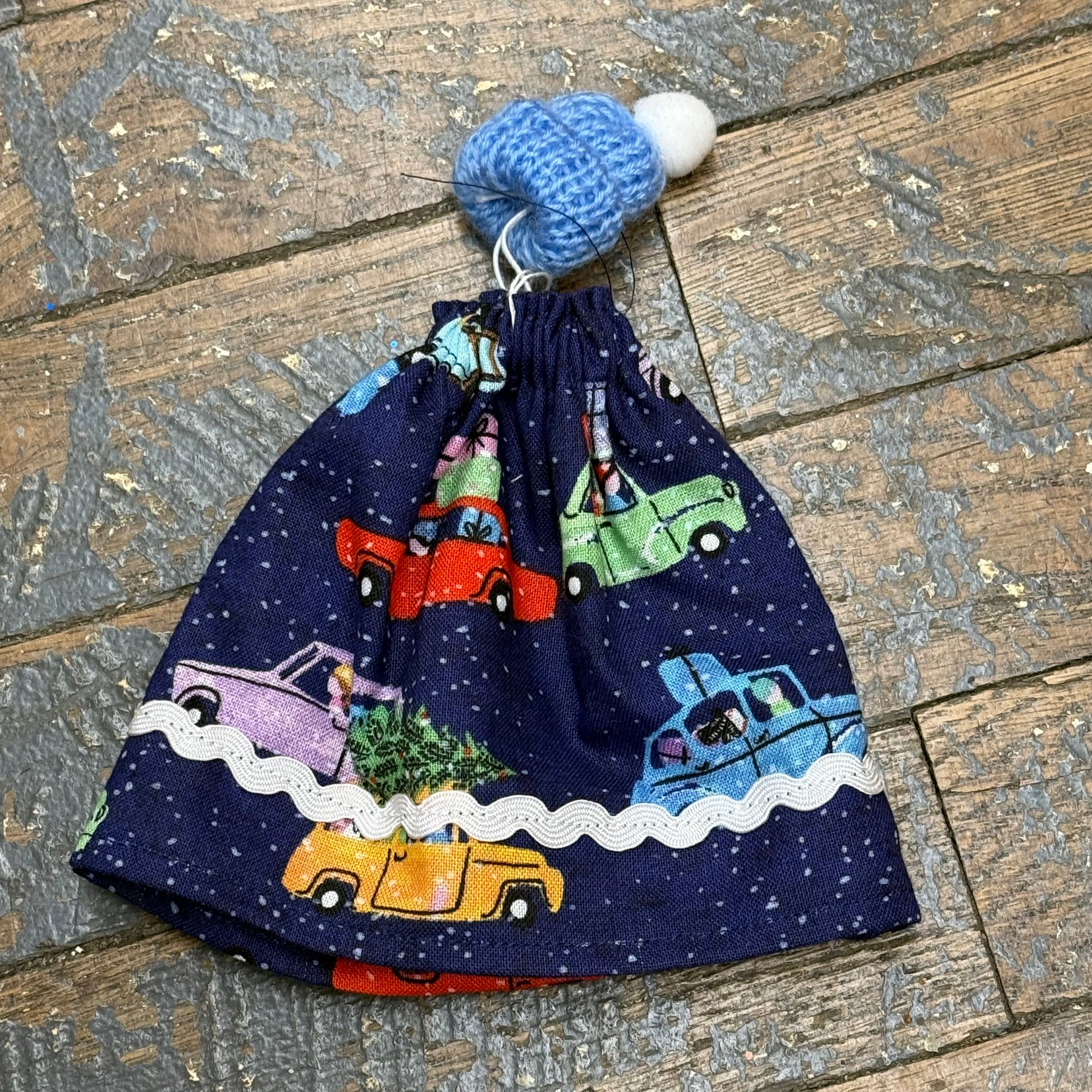 Goose Clothes 7" Complete Holiday Desk Goose Outfit Christmas Tree Shades