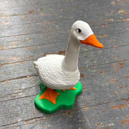 Goose Statue 7" Plastic Display