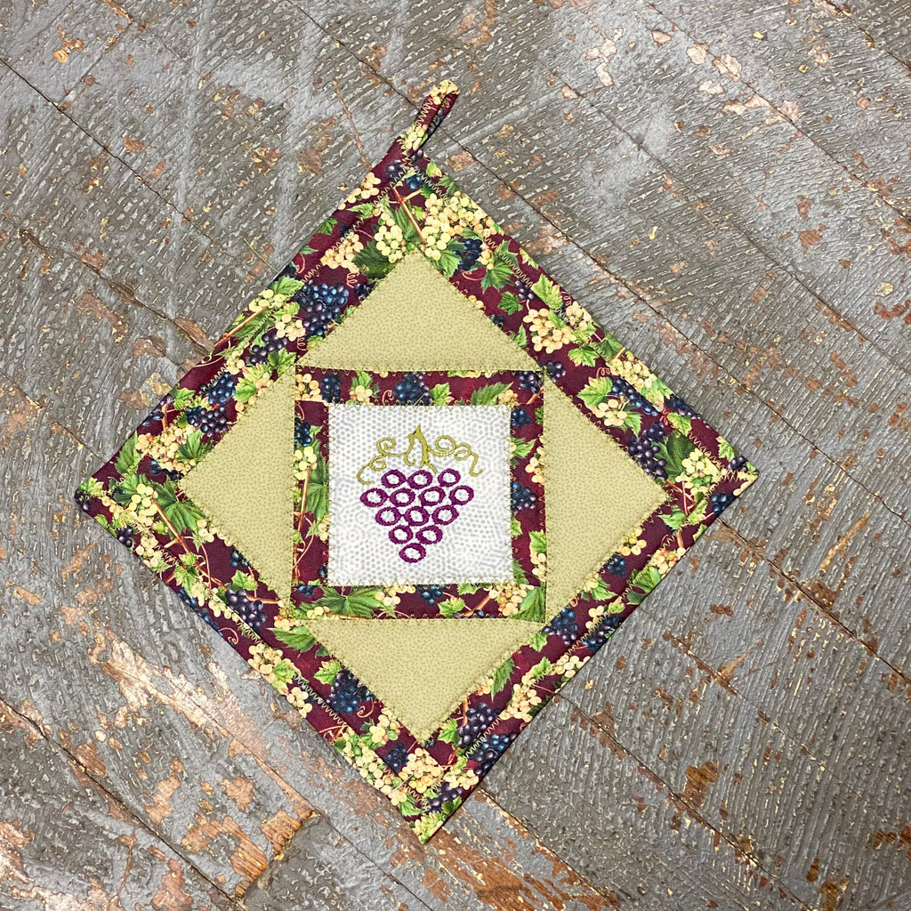 Handmade Quilt Fabric Cloth Hot Cold Pad Holder Embroidered Grape Wine Vineyard