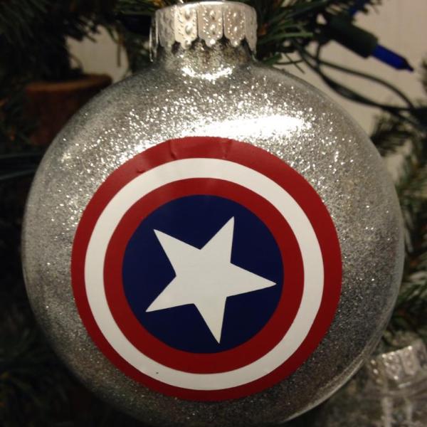 Holiday Christmas Tree Ornament Marvel Comic Superhero Captain America ...