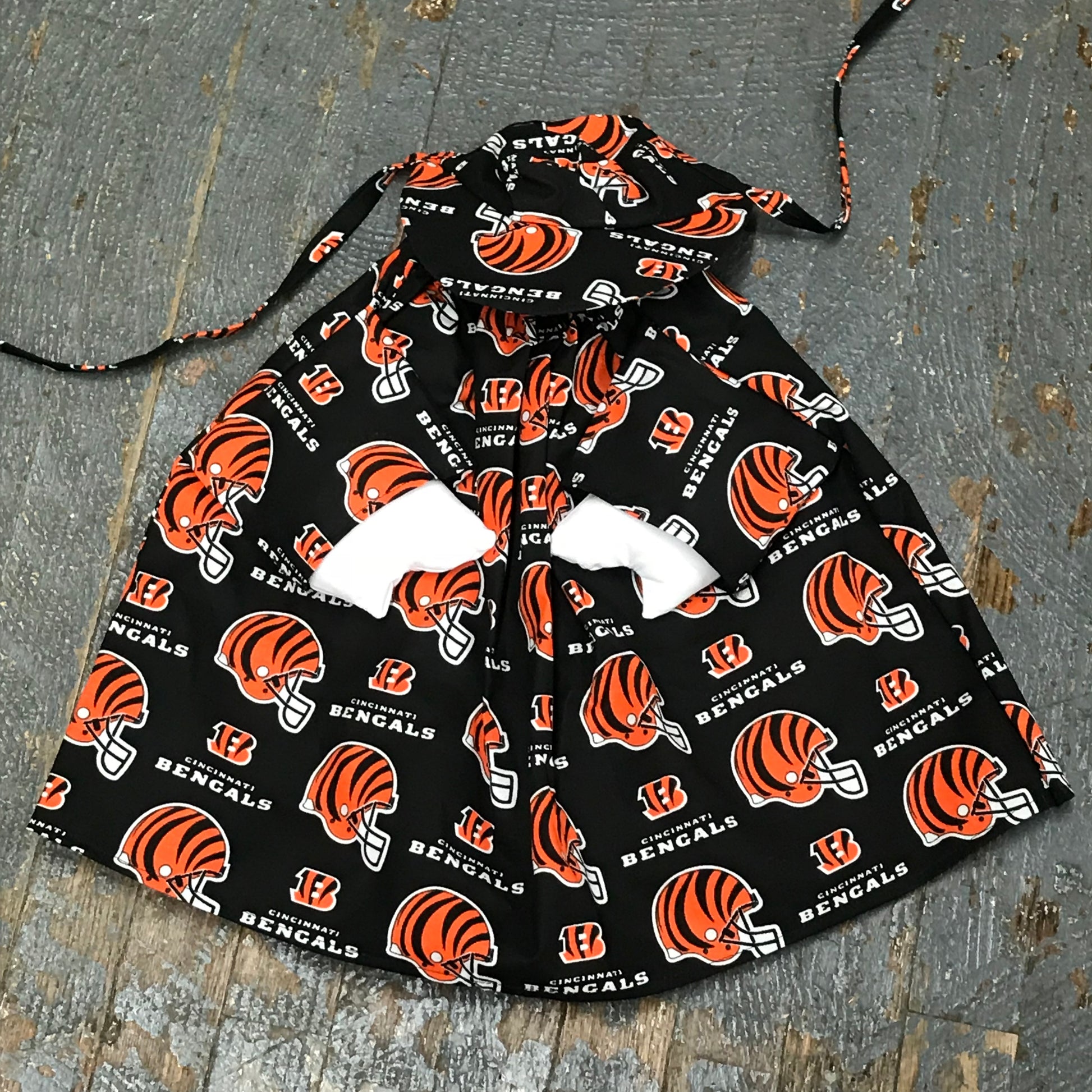 Goose Clothes Complete Holiday Goose Outfit Cincinnati Bengals Footbal TheDepot.LakeviewOhio Goose Clothes Complete Holiday Goose Outfit Cincinnati Bengals Footbal TheDepot.LakeviewOhio