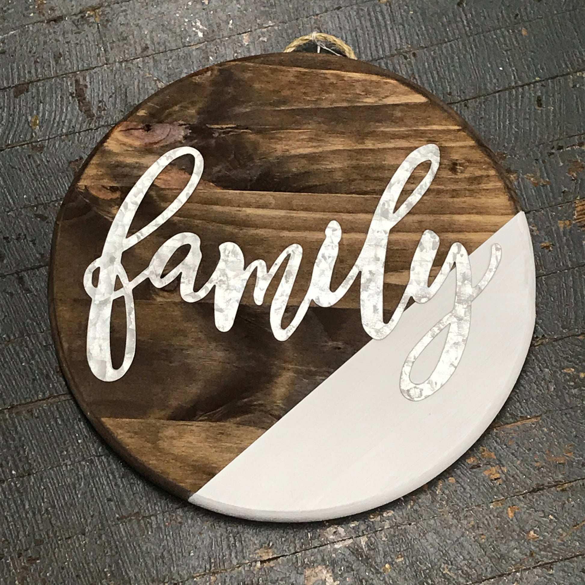 Family Round Indoor/Outdoor Wall Sign Door Wreath