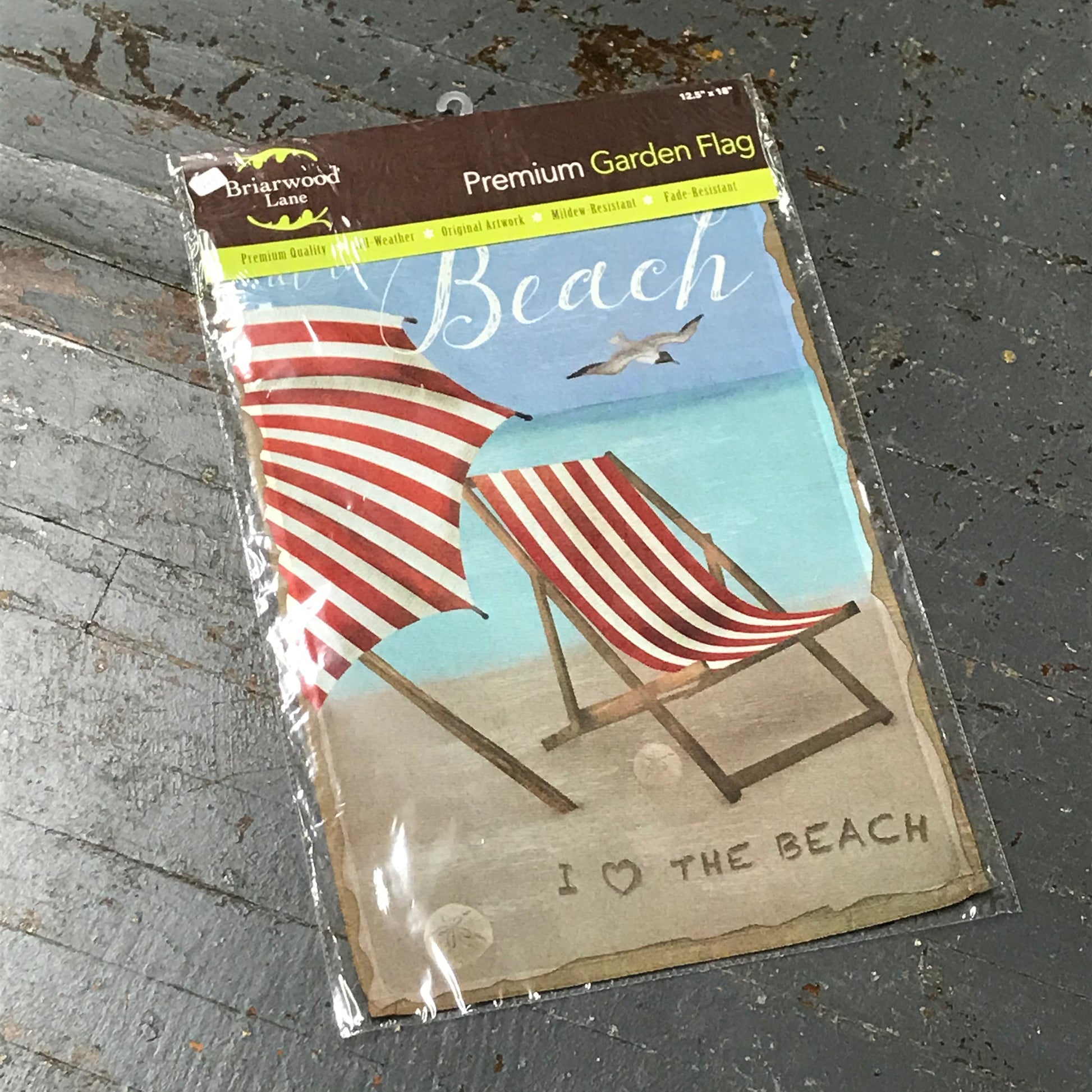 At the Beach Garden Flag