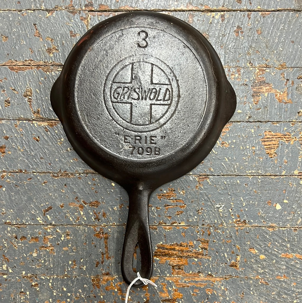Cast Iron Cookware No 3 Griswold "Erie" 709B Skillet #06