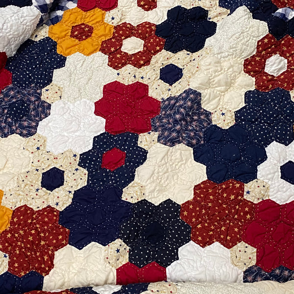 Americana Red White Blue Patriotic Hexagon Patch Handmade Piece Quilt Fleece Blanket Throw