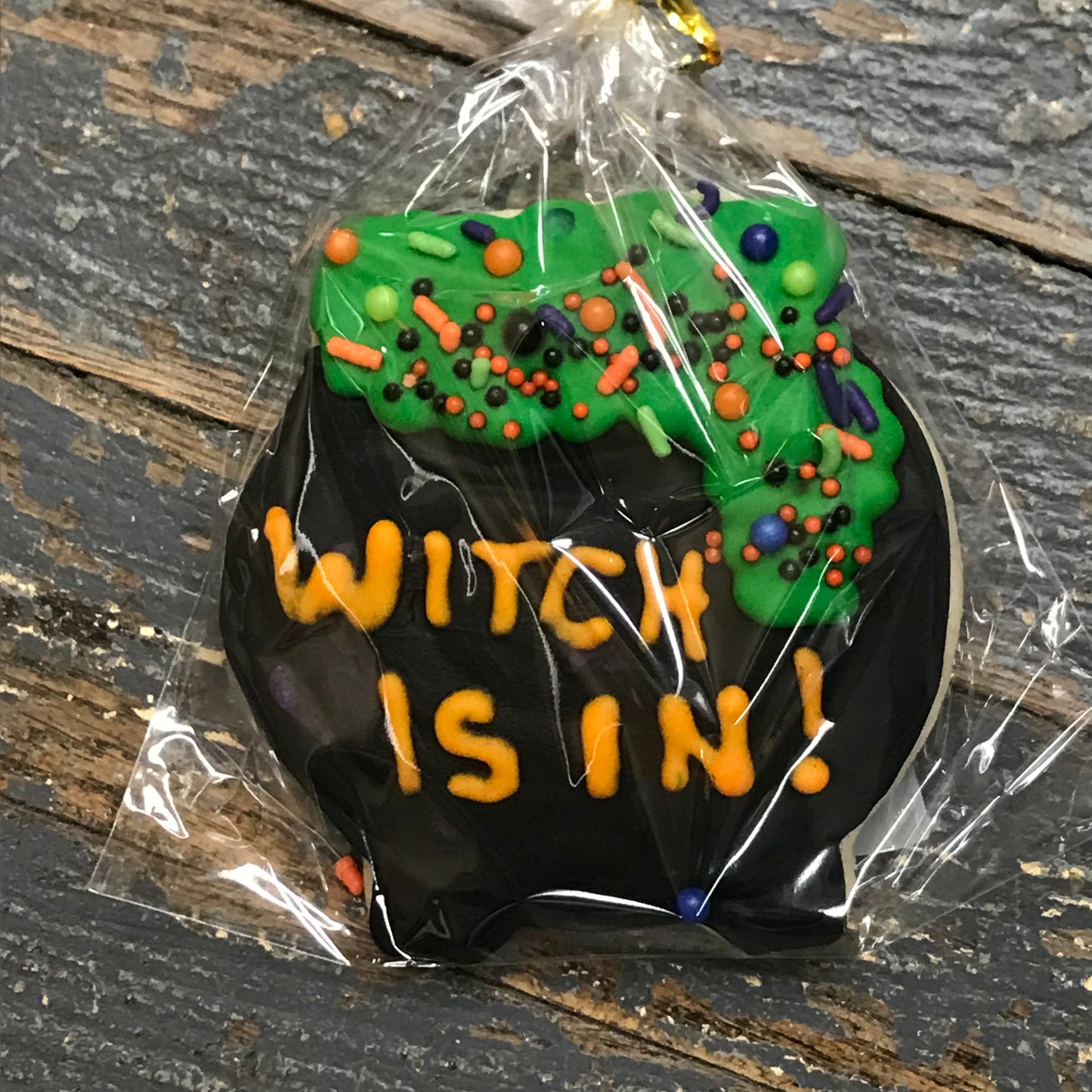 Laurie's Sweet Treats Cookie Witch Cauldron