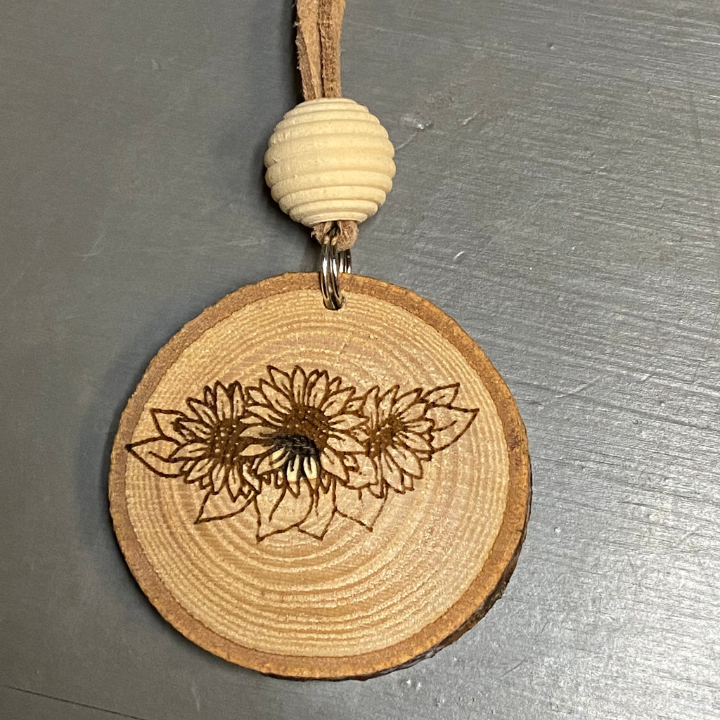 Log Slice Wood Engraved Key Chain Sunflower