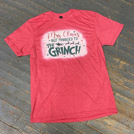 Holiday Mrs Clause Married Bleached Graphic Designer Short Sleeve T-Shirt