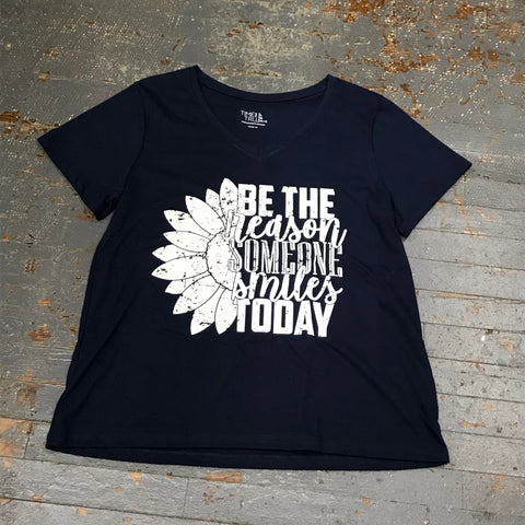 Be the Reason Smile Graphic Designer Short Sleeve T-Shirt