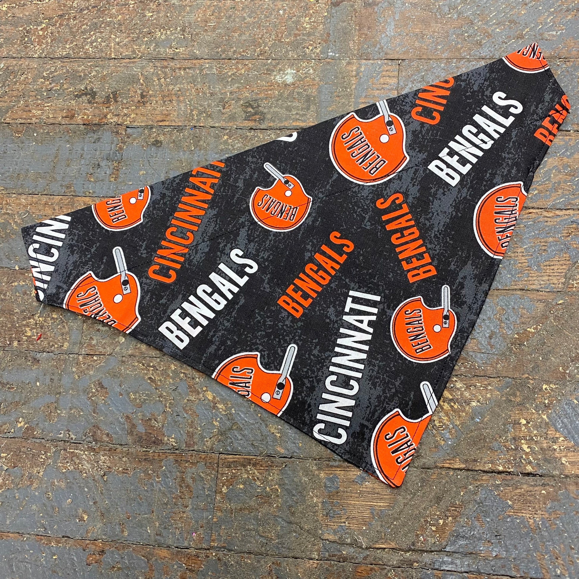 Cincinnati Bengals NFG Football Black Dog Collar Pet Bandanna Neck Scarf LG