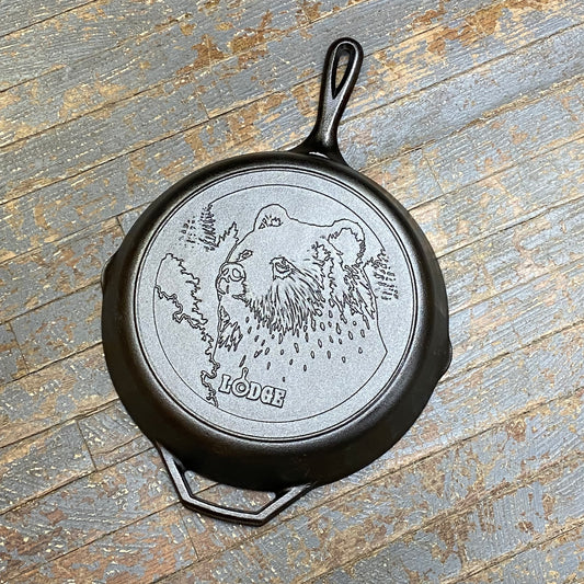 Cast Iron Cookware Lodge Wildlife Series Skillet 12" Bear