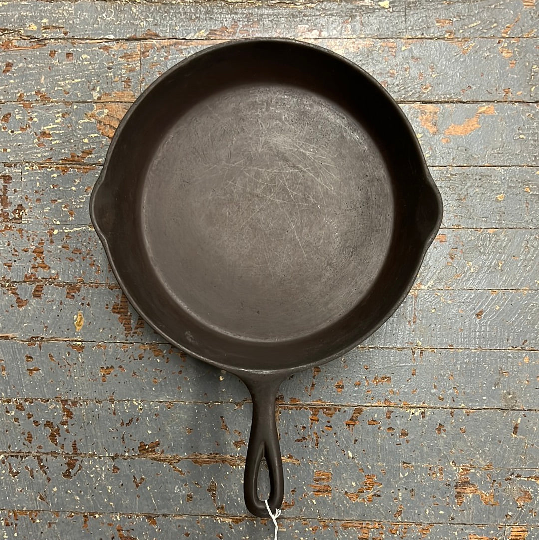 Cast Iron Cookware Favorite Piqua Ware No 8 Skillet #17